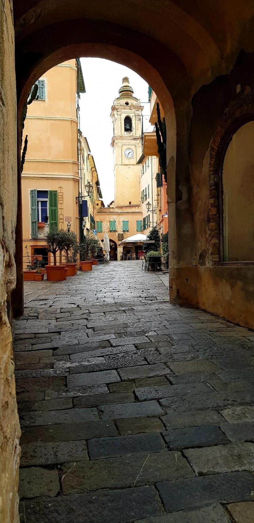 Magici Ricordi-Bordighera Luaran gambar